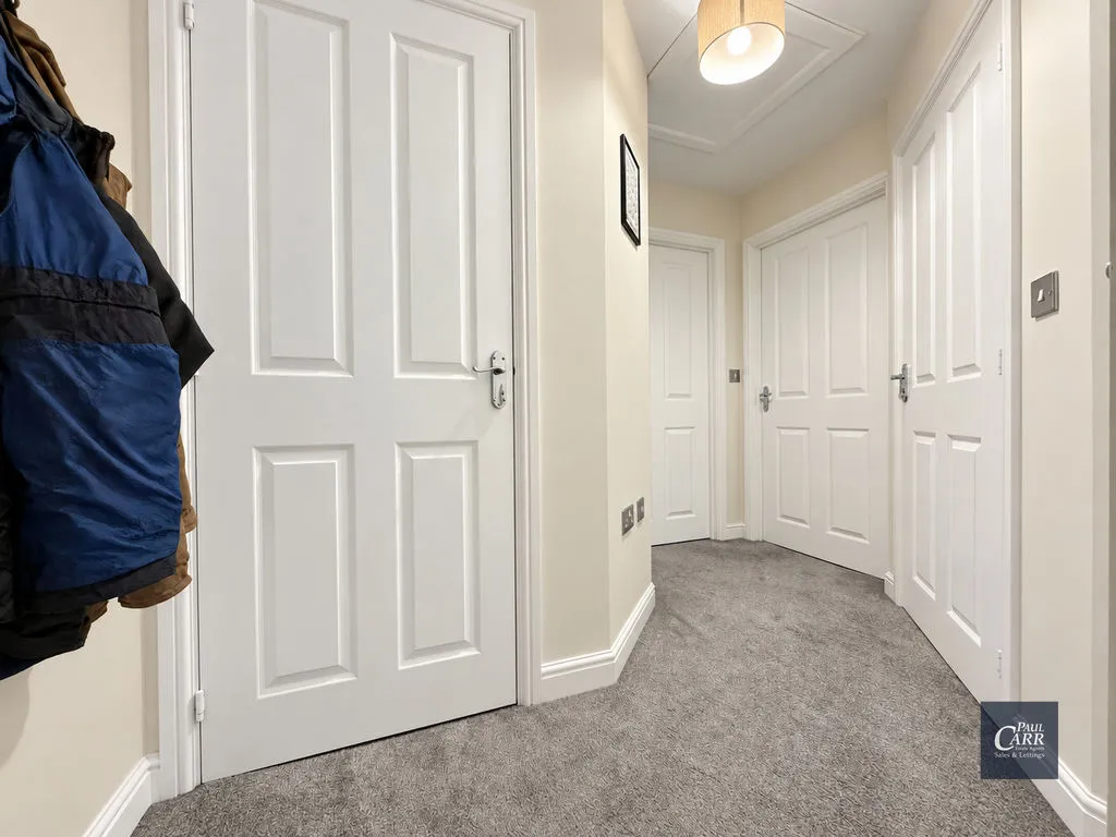 Blue Cedar Drive, Streetly, B74, photo 12