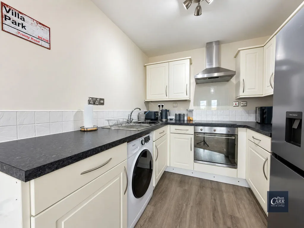 Blue Cedar Drive, Streetly, B74, photo 6