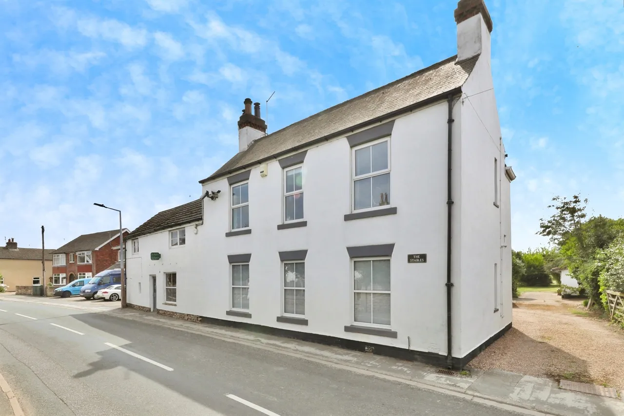 High Street, Norton, Doncaster, photo 6