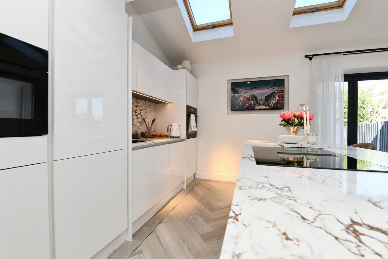 Mendip Crescent, Westcliff-on-Sea, Essex, SS0, photo 16