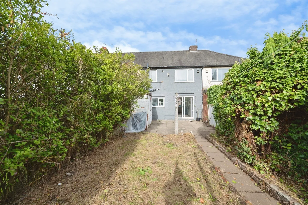 Ashes Road, Oldbury, B69, photo 13