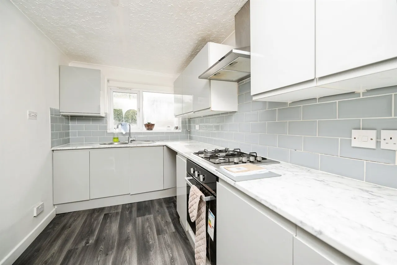 Ashes Road, Oldbury, B69, photo 5