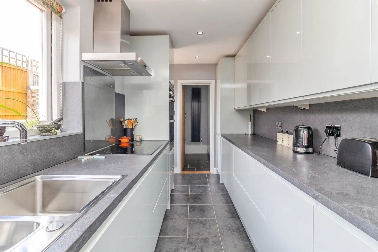 Bedford Road, Houghton Conquest, MK45, photo 8