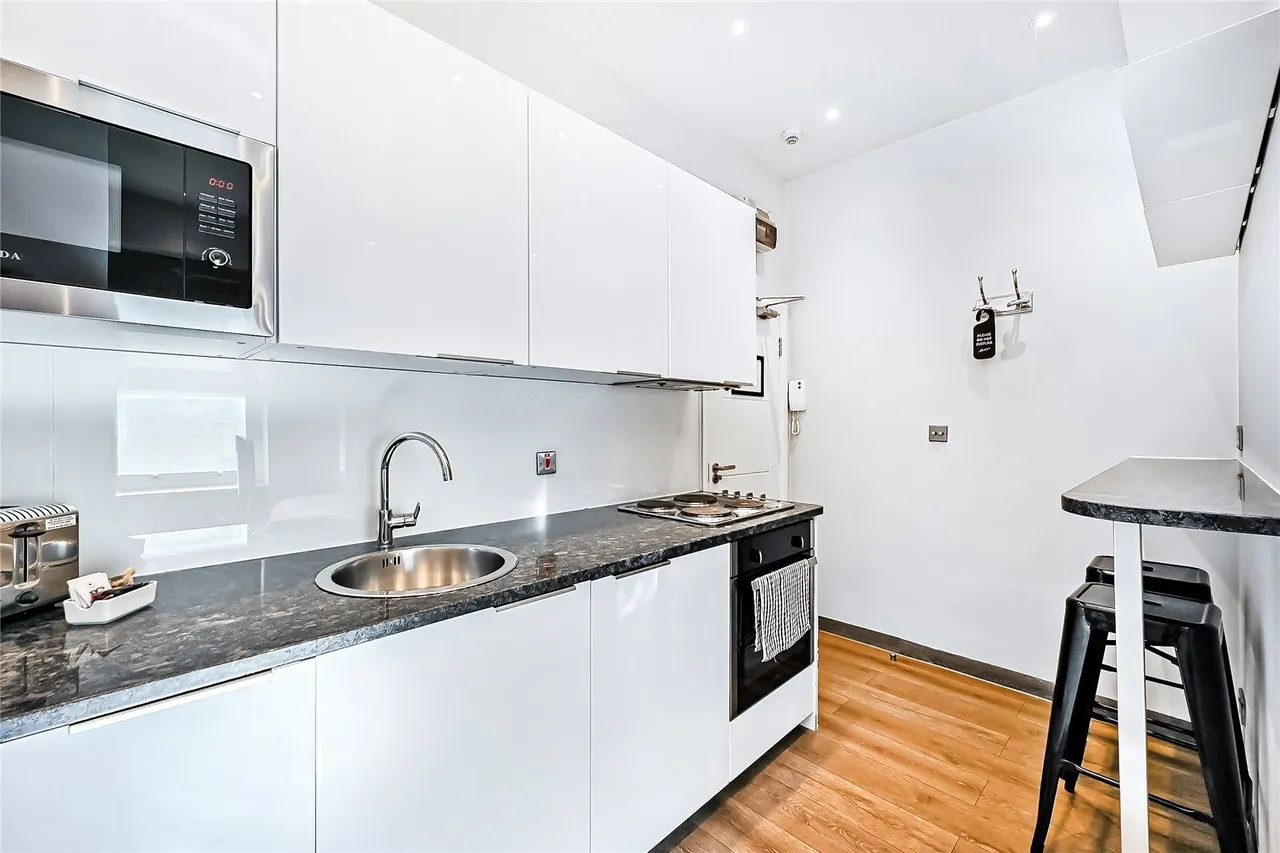 Penywern Road, Earls Court, SW5, photo 2