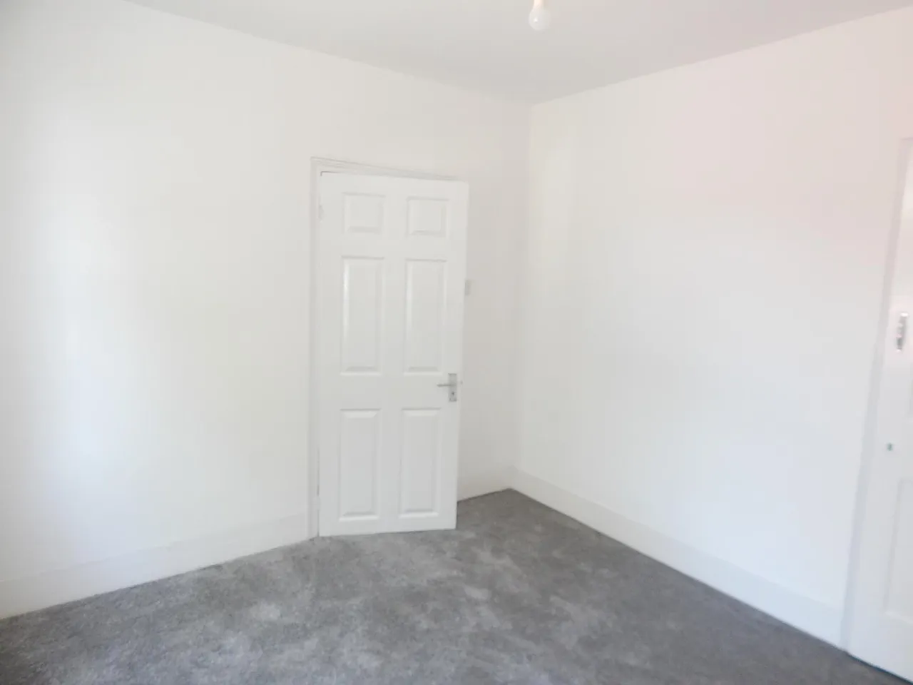 Maidstone Road, Rochester, ME1, photo 2