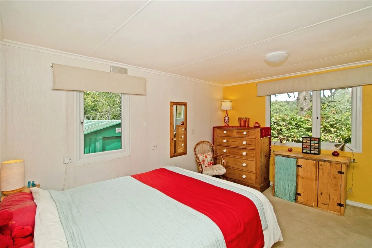 Cosawes Park Homes, Perranarworthal, TR3, photo 9