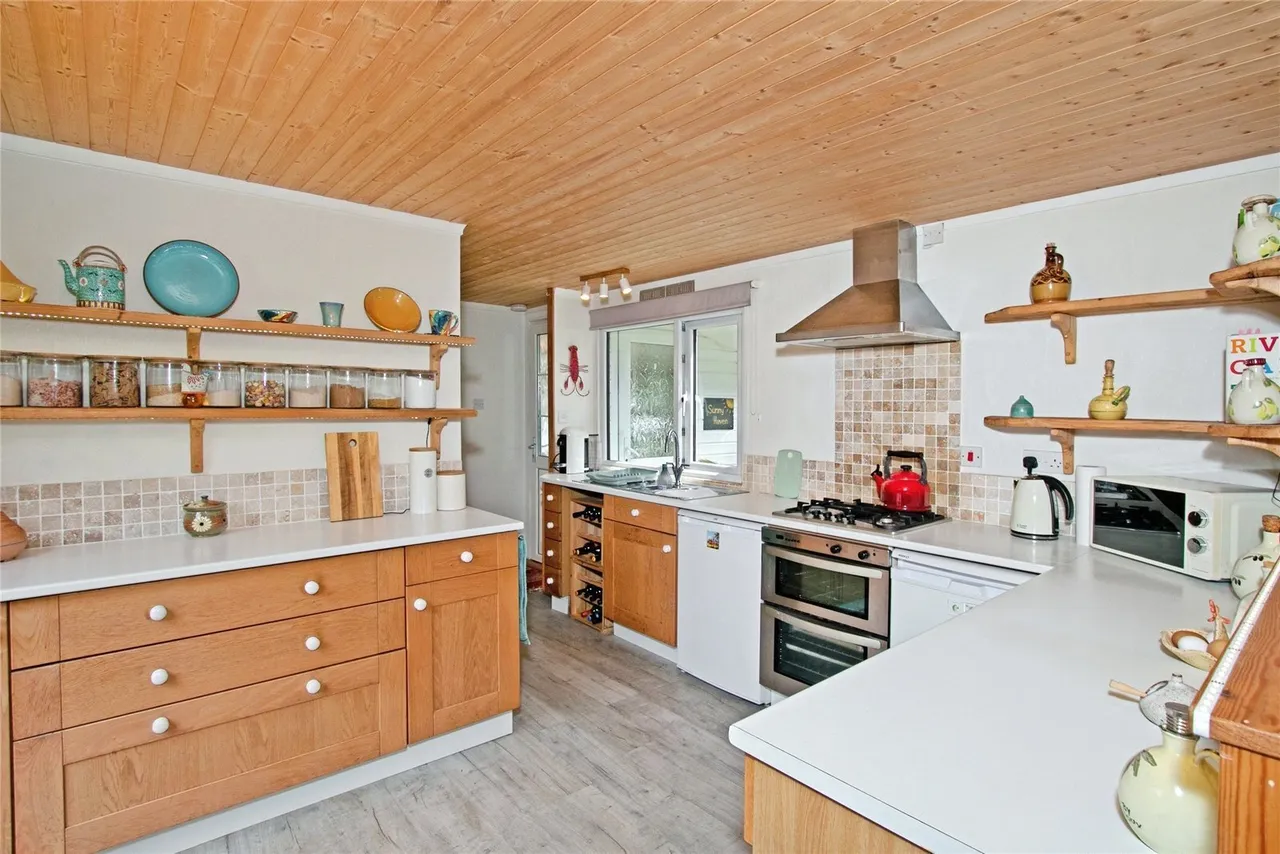 Cosawes Park Homes, Perranarworthal, TR3, photo 2