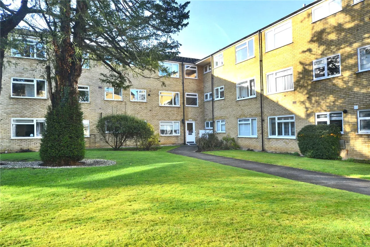 Woodmansterne Lane, Banstead, Surrey, SM7, photo 6