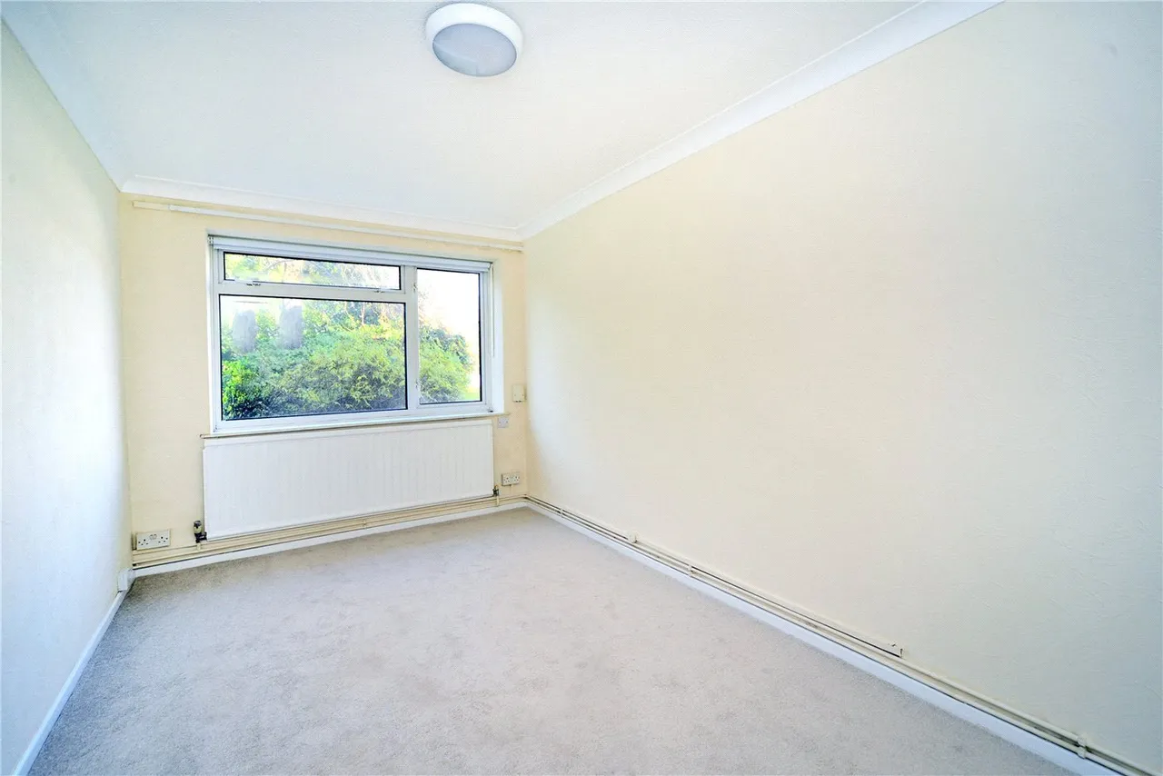 Woodmansterne Lane, Banstead, Surrey, SM7, photo 4