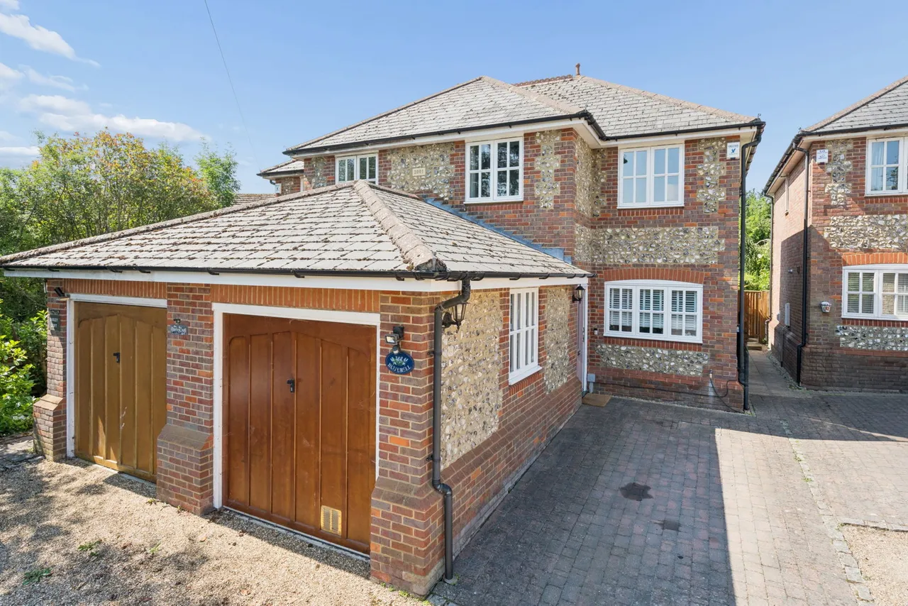 Grove Lane, Chalfont St Peter, SL9, photo 9