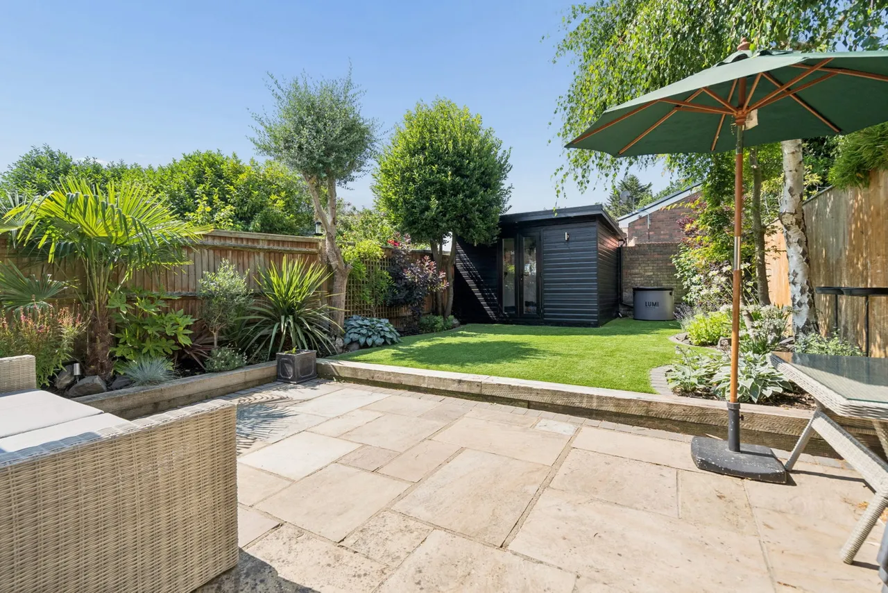 Grove Lane, Chalfont St Peter, SL9, photo 11