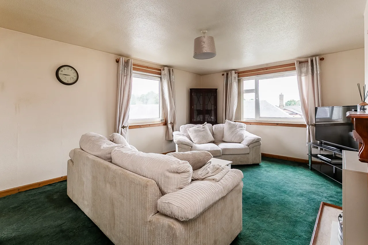 2 bed flat for sale, Edgefield Road, Loanhead, EH20