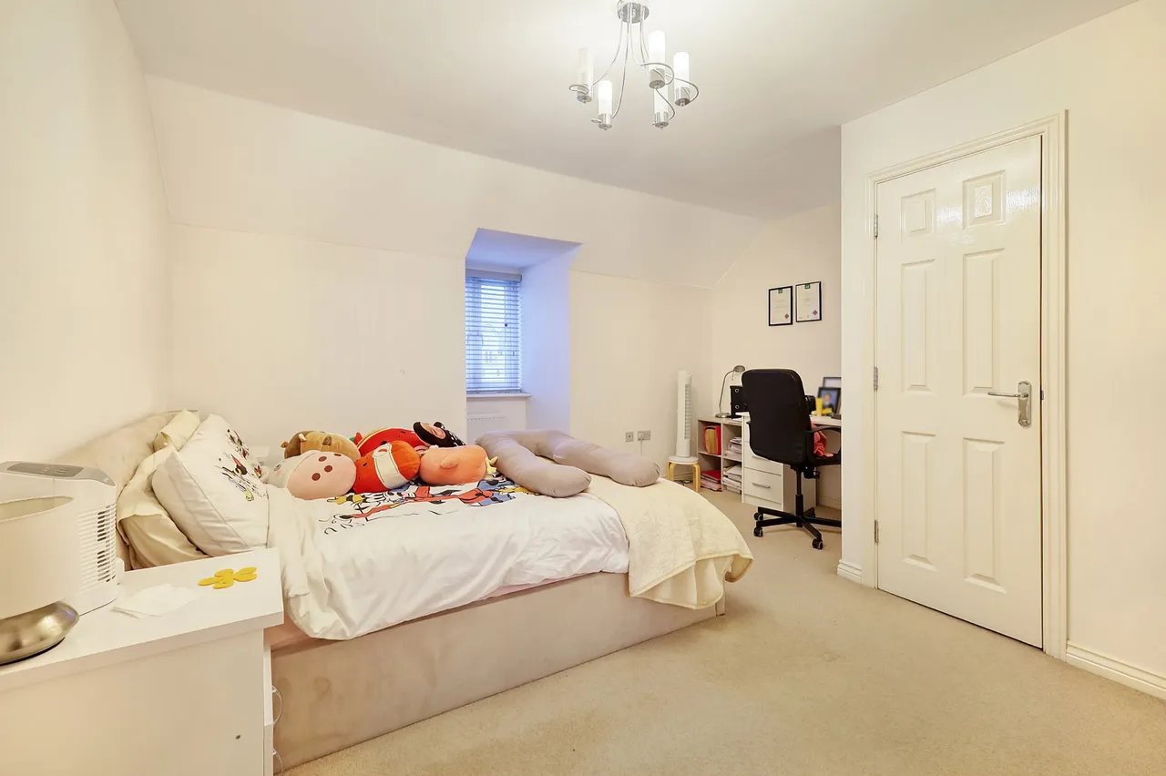 The Rookery, Grays, Essex, RM20 3HB, photo 9