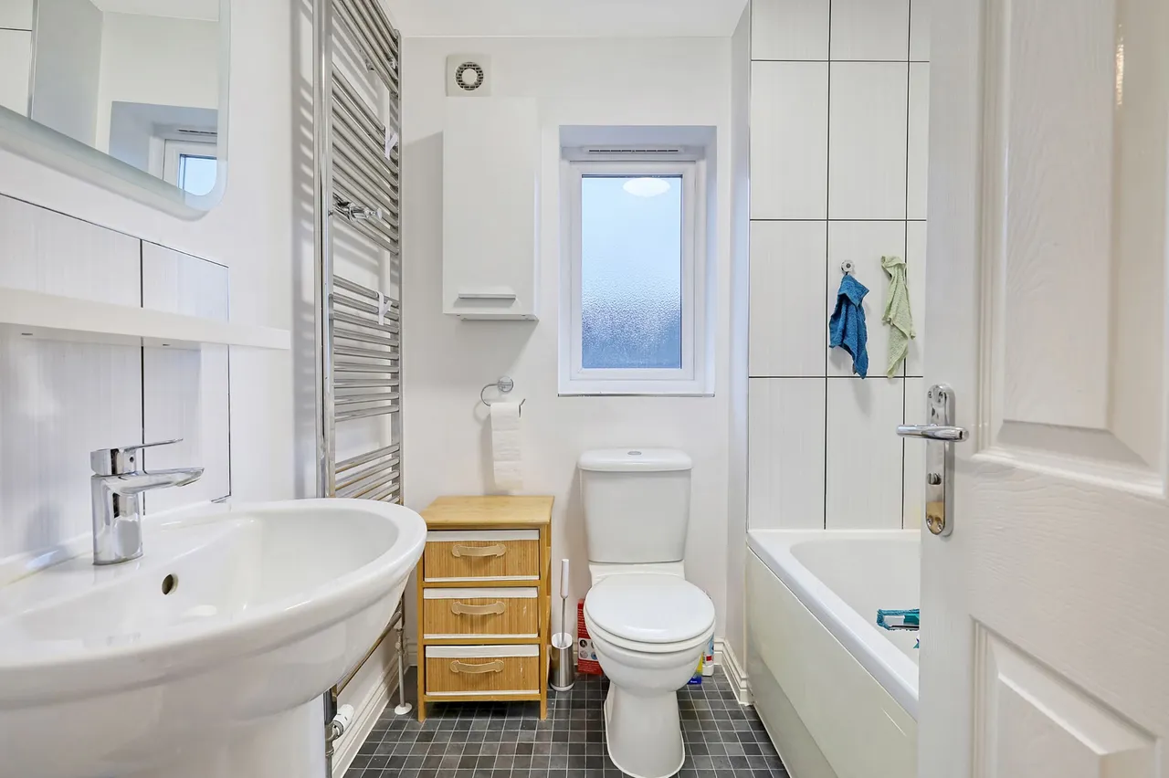 The Rookery, Grays, Essex, RM20 3HB, photo 14