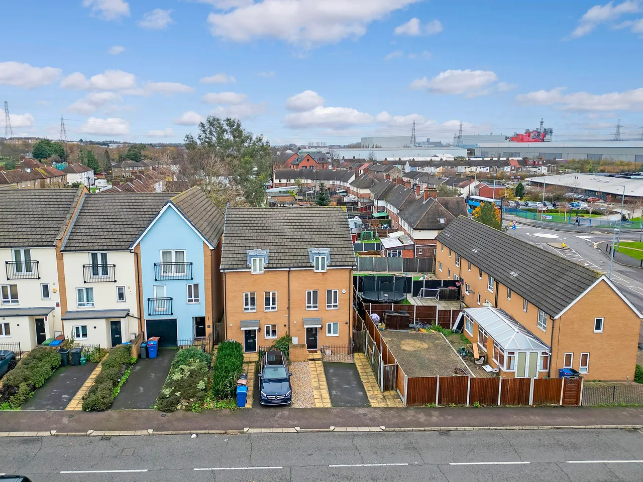 3 bed house for sale — The Rookery, Grays, Essex, RM20 3HB