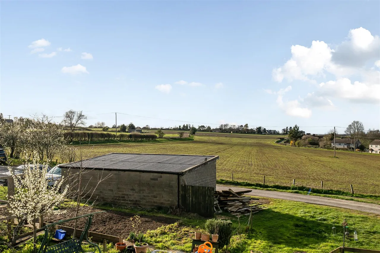 Norley Lane, Studley, SN11, photo 11