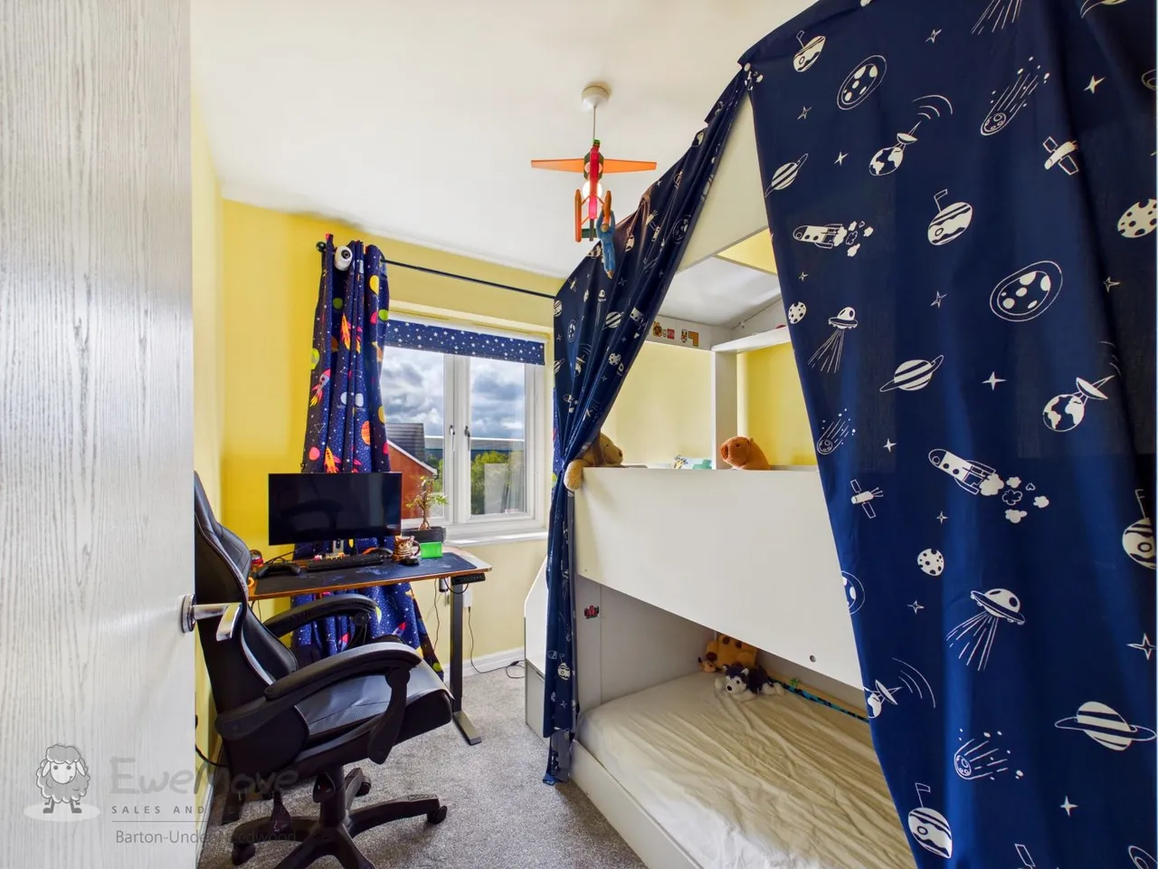 Quartz Close, Newhall, DE11, photo 15