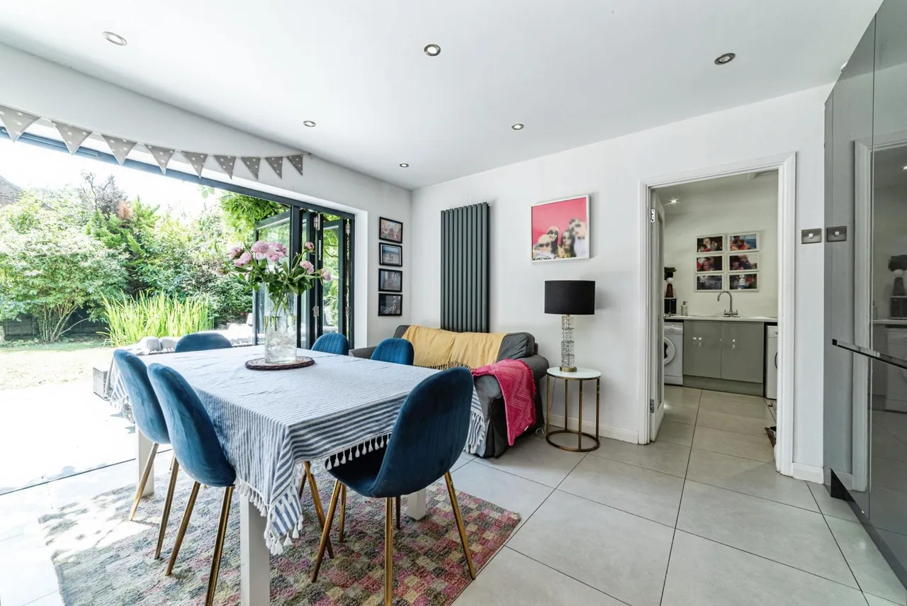 West End Road, Reading, RG7, photo 8