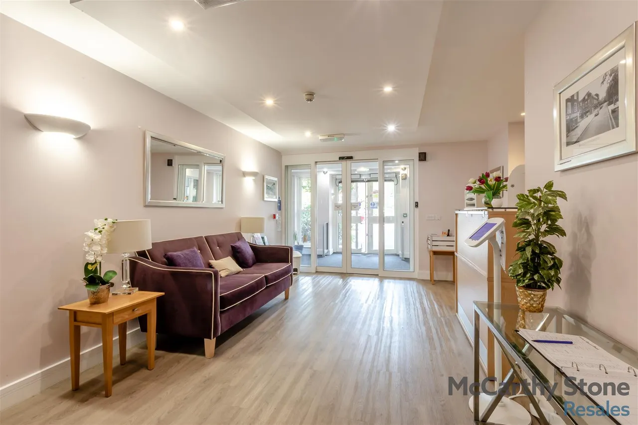 College Way, Welwyn Garden City, AL8, photo 26
