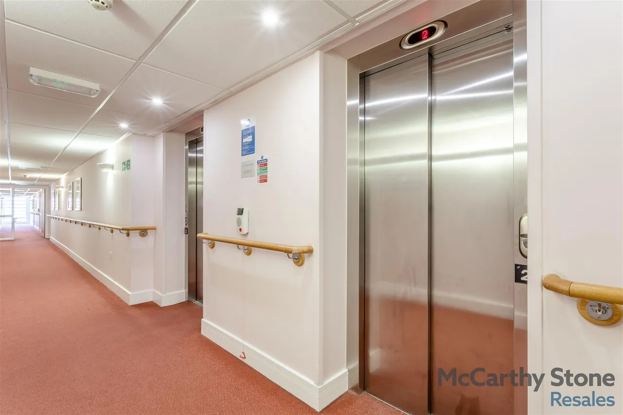 College Way, Welwyn Garden City, AL8, photo 25