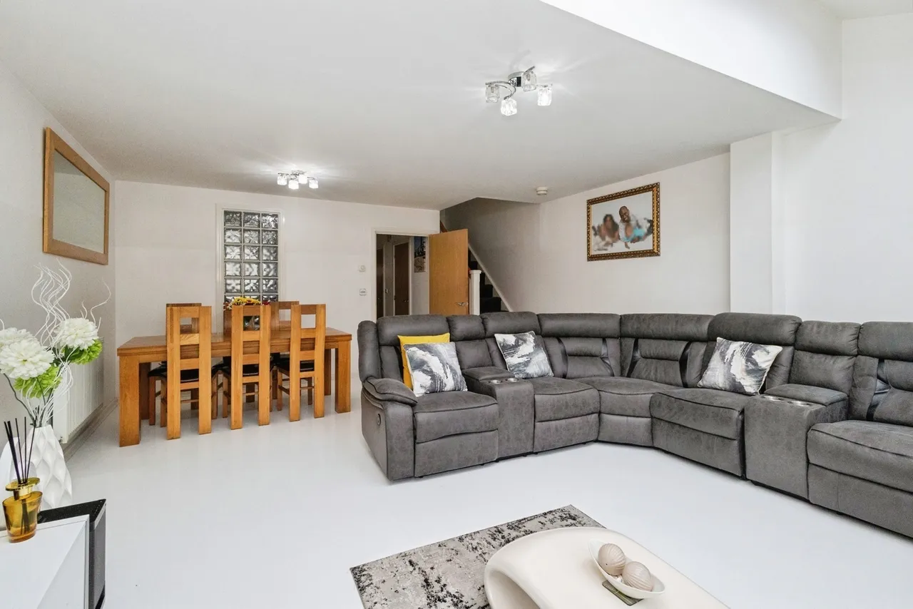 Elm Way, Chadderton, Oldham, Greater Manchester, OL9, photo 6