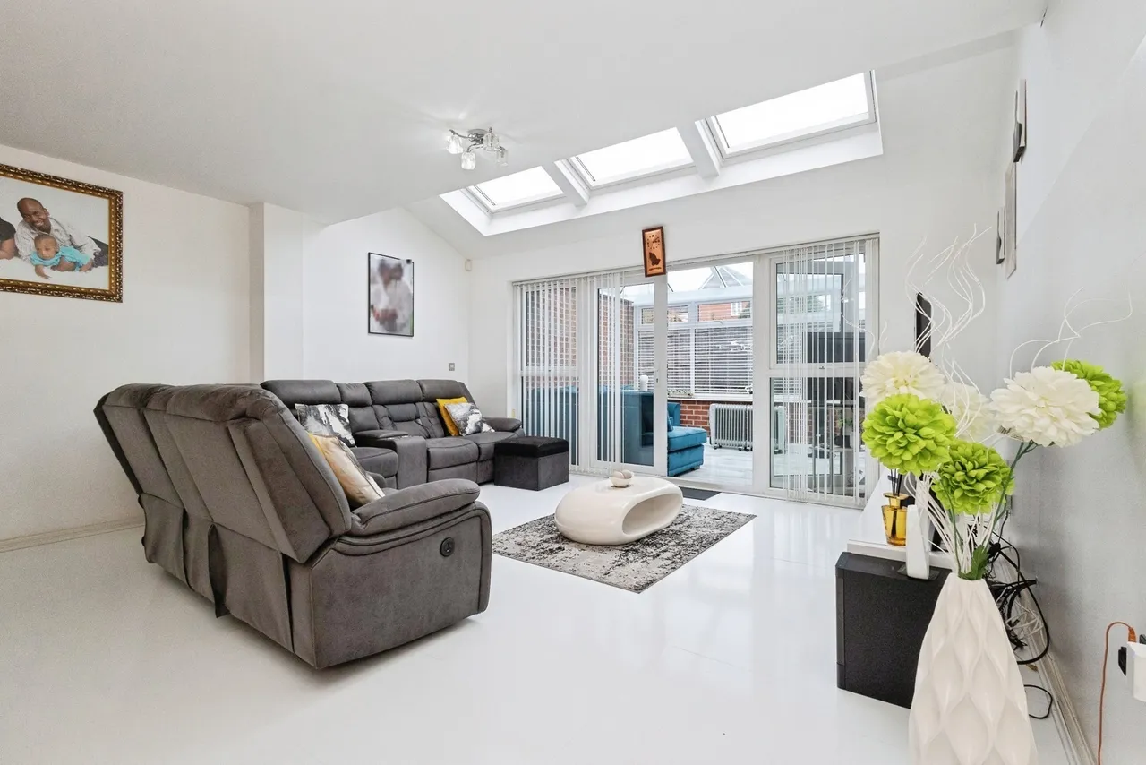 Elm Way, Chadderton, Oldham, Greater Manchester, OL9, photo 5
