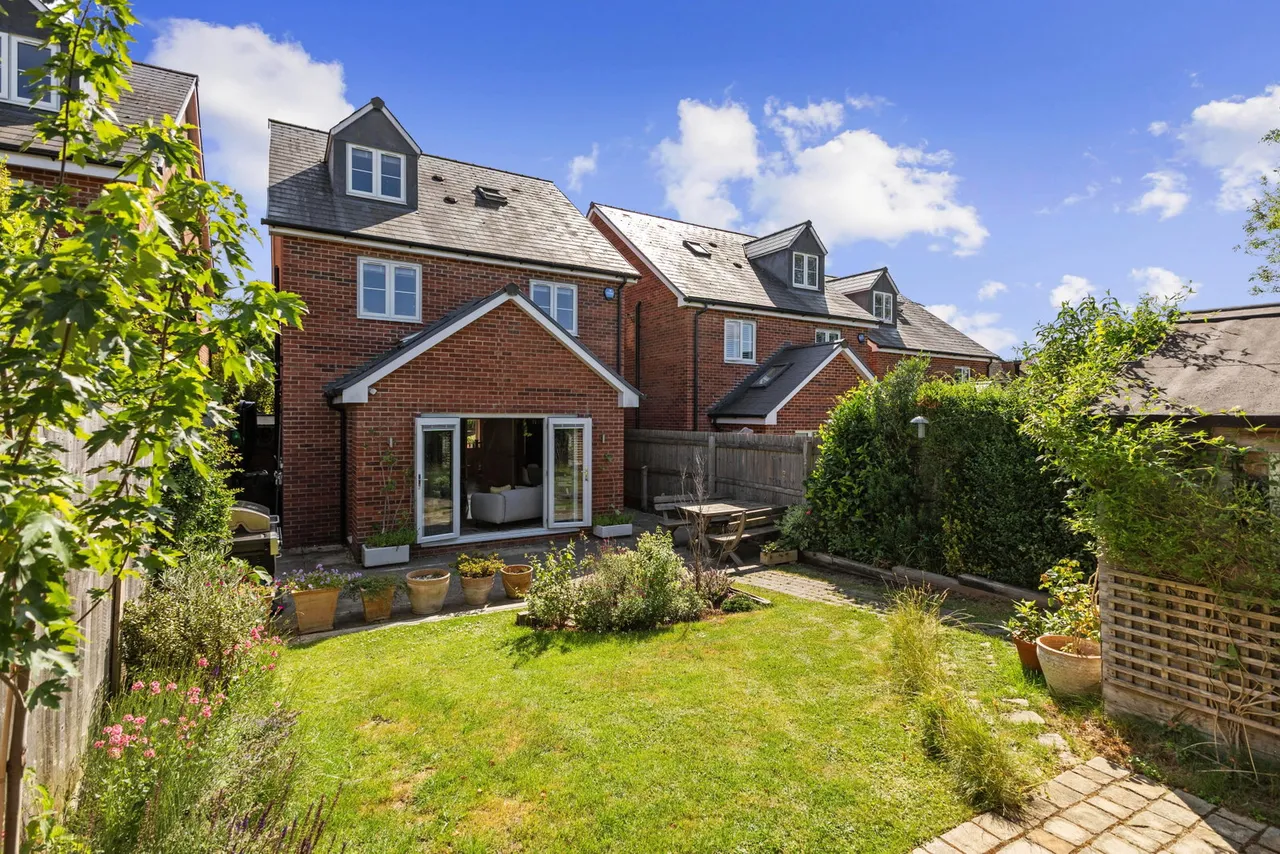 Sussex Mews, Cheltenham, GL52, photo 19