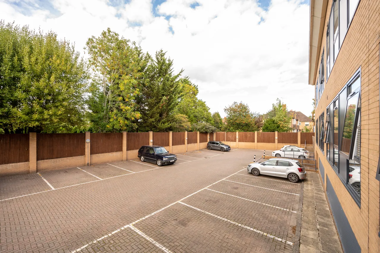 Maidenhead, SL6, photo 13
