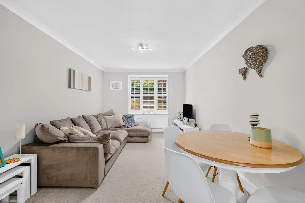 Maple Leaf Close, Biggin Hill, TN16, photo 3