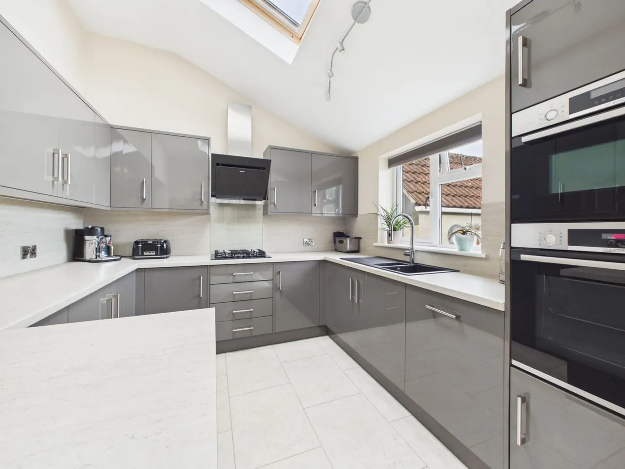 Oldmixon Road, Weston-Super-Mare, BS24, photo 4