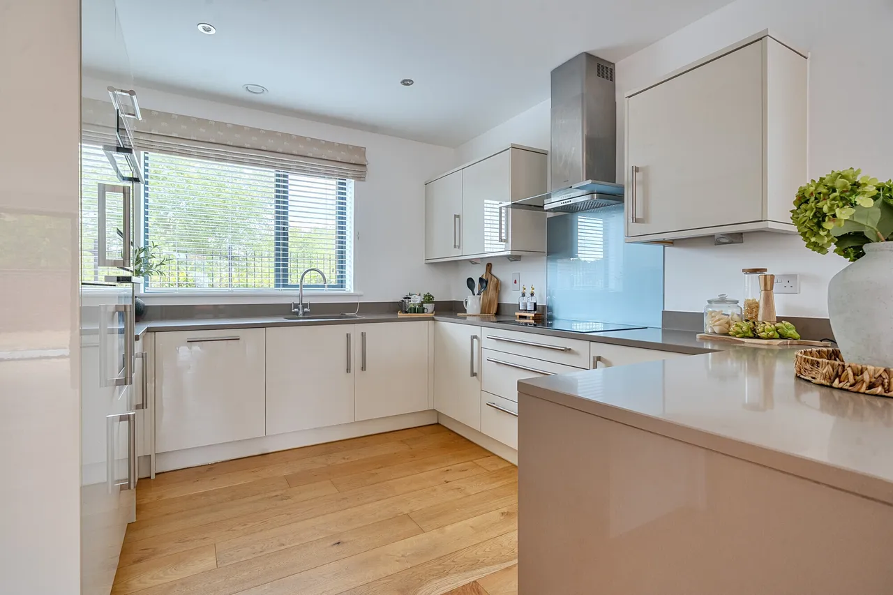 Teeton Mill Place, Newbury, RG14, photo 4