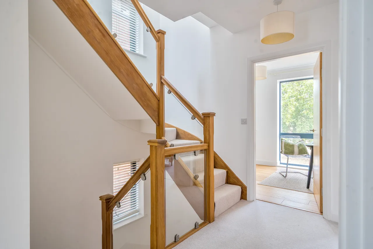 Teeton Mill Place, Newbury, RG14, photo 11
