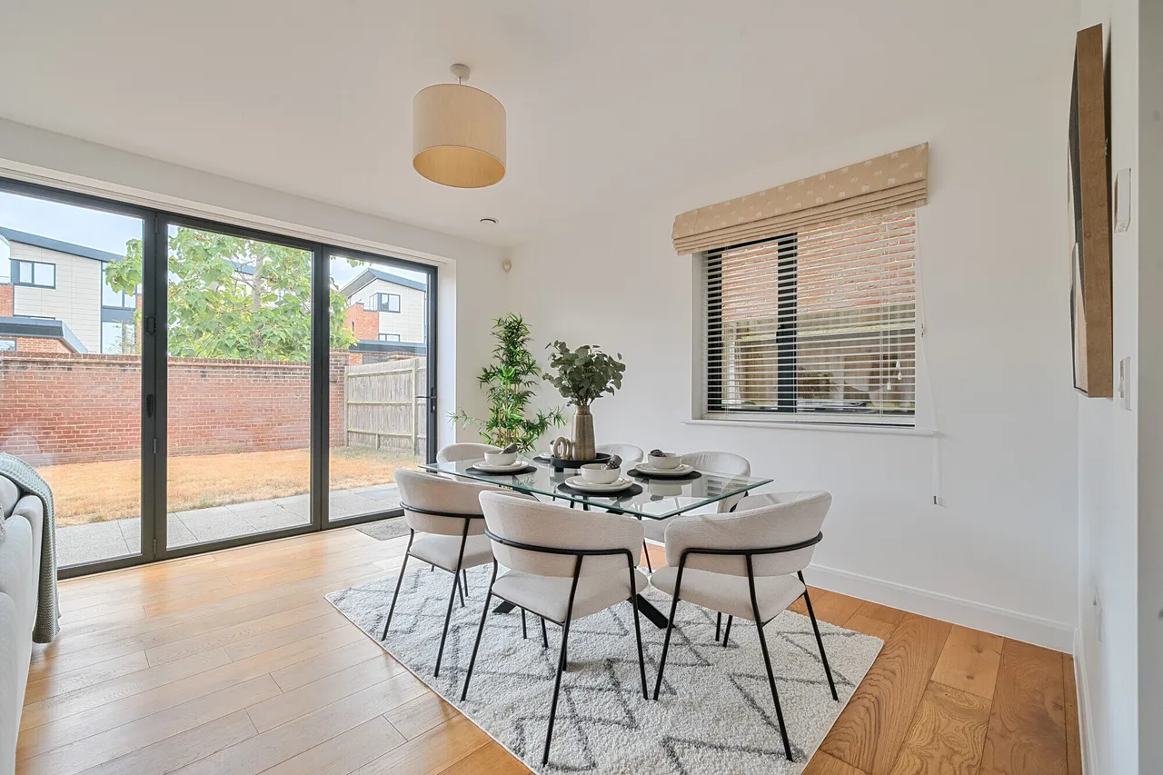 Teeton Mill Place, Newbury, RG14, photo 8