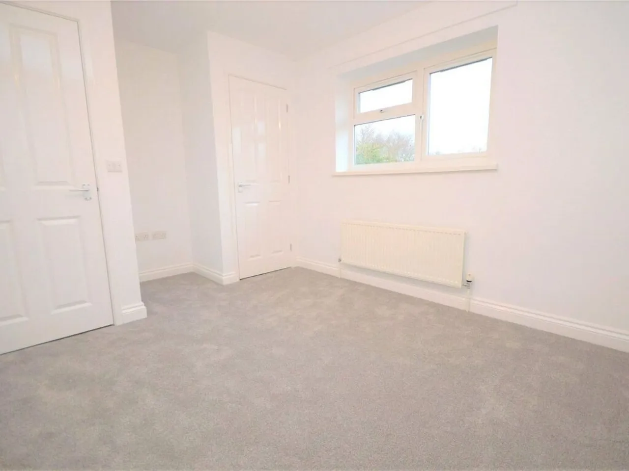Beavers Crescent, Hounslow, photo 7