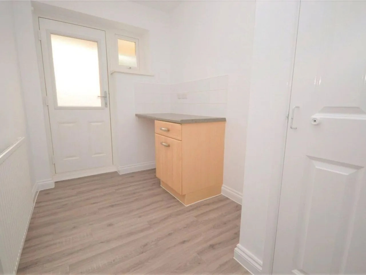 Beavers Crescent, Hounslow, photo 4