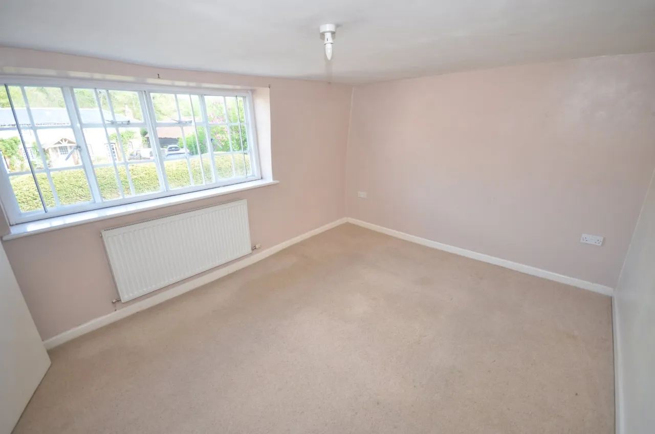 Church Street, Winterbourne Stoke, Salisbury, Wiltshire, SP3 4SW, photo 4