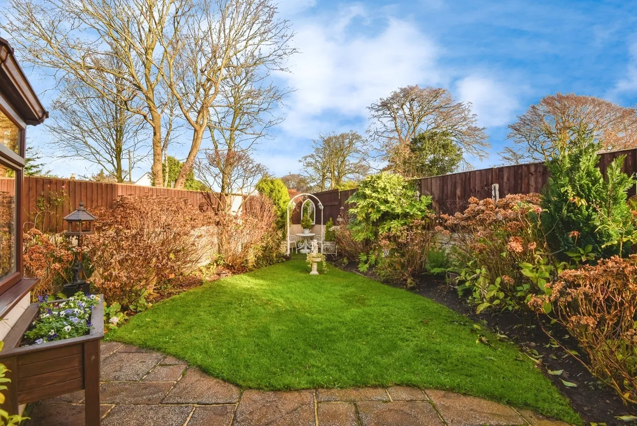 The Knoll, Hest Bank, LA2, photo 20