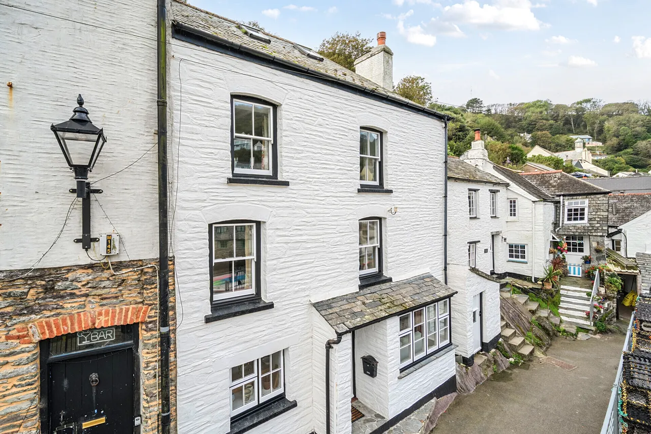 3 bed property for sale, Quay Road, Polperro, PL13