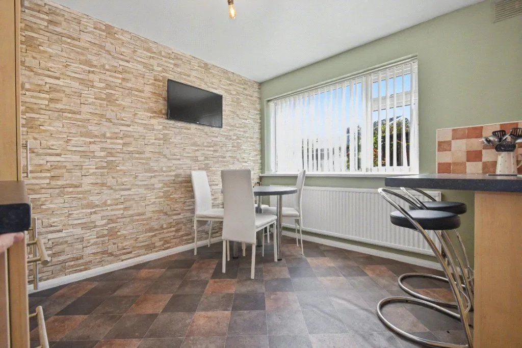 Cavewell Close, Ossett, WF5, photo 12