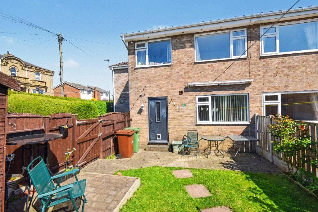Cavewell Close, Ossett, WF5, photo 19