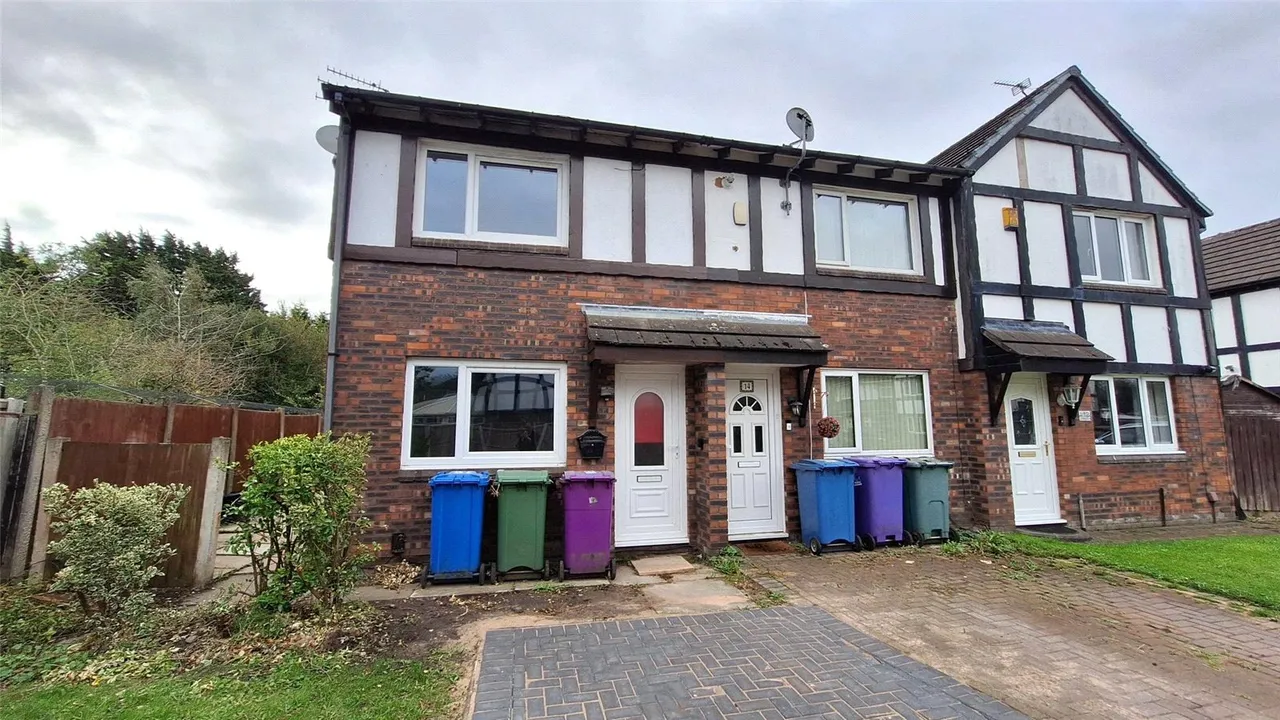 2 bed house to rent, Southgate Close, Liverpool, L12