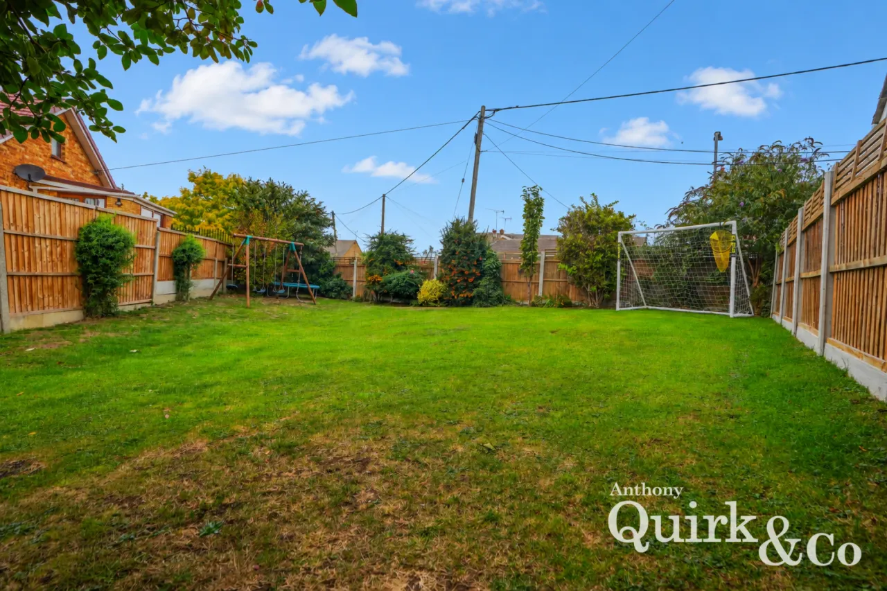 Crescent Road, Canvey Island, SS8, photo 15