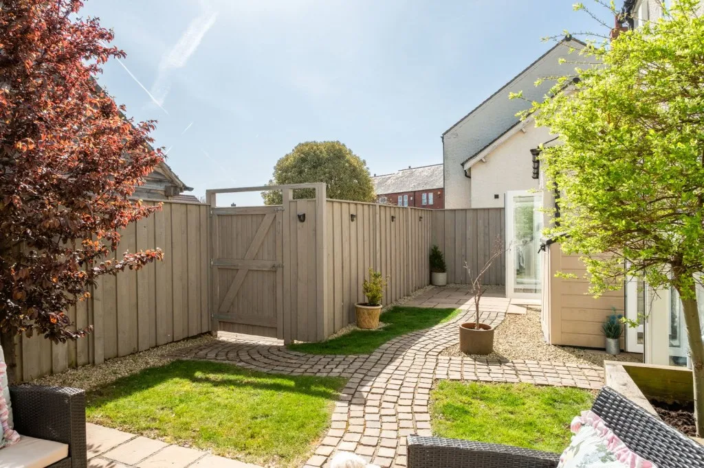 Mills Cottage, Kirby Bellars, LE14, photo 13