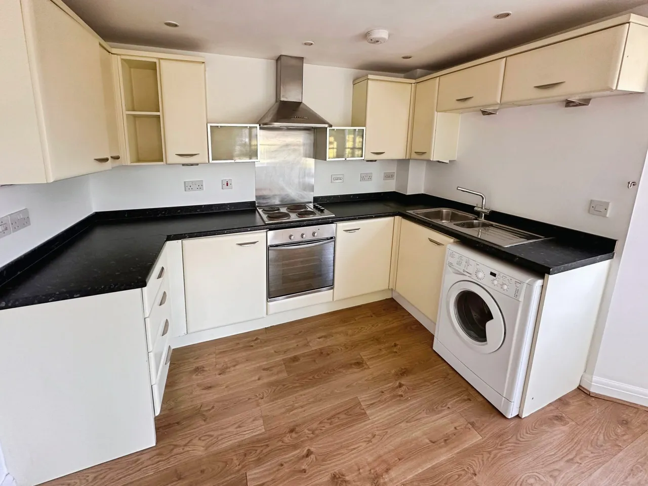Baden Powell Close, Great Baddow, CHELMSFORD, CM2 7GA, photo 6
