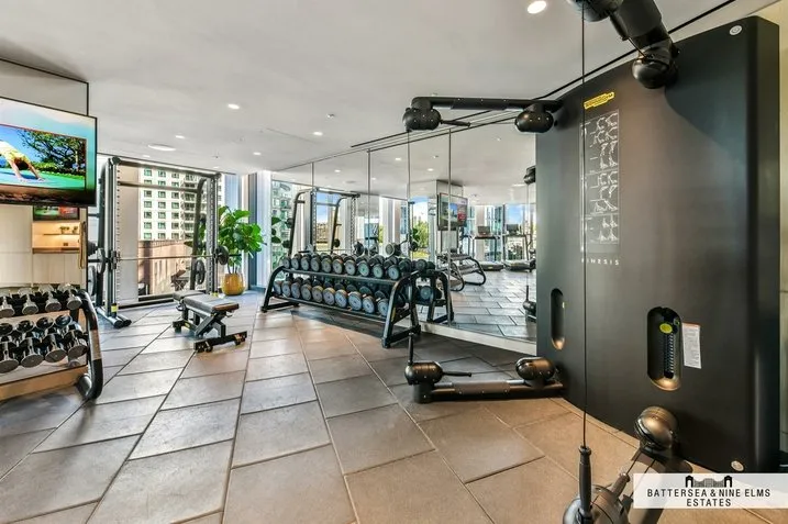 Nine Elms Lane, SW8, photo 9