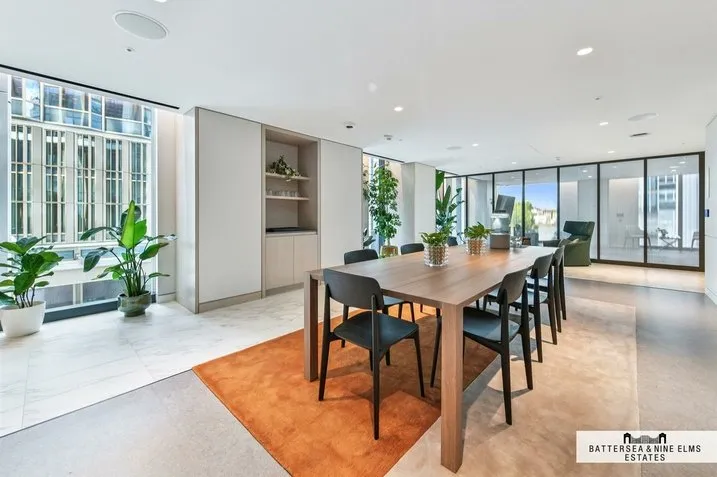 Nine Elms Lane, SW8, photo 18