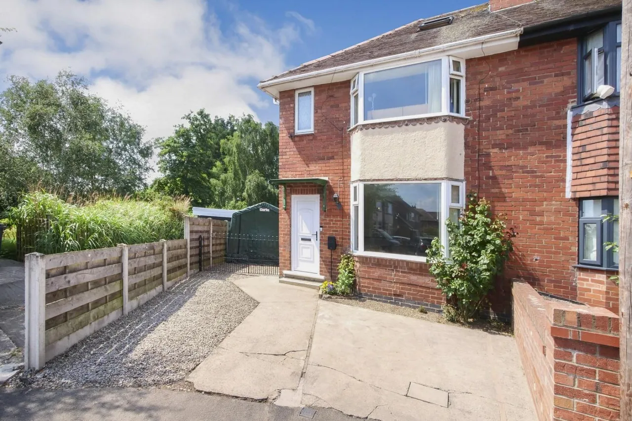 2 bed house for sale — Wharton Avenue, York