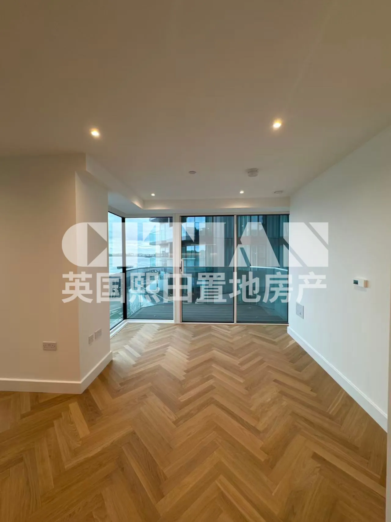 Brigadier Walk, London, SE18, photo 9