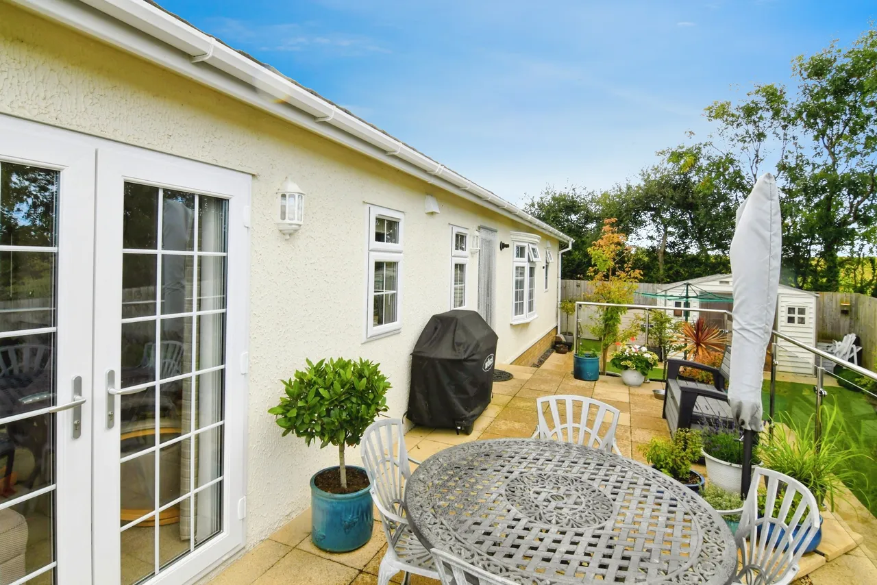 Meadowlands Court, Bude, EX23, photo 4