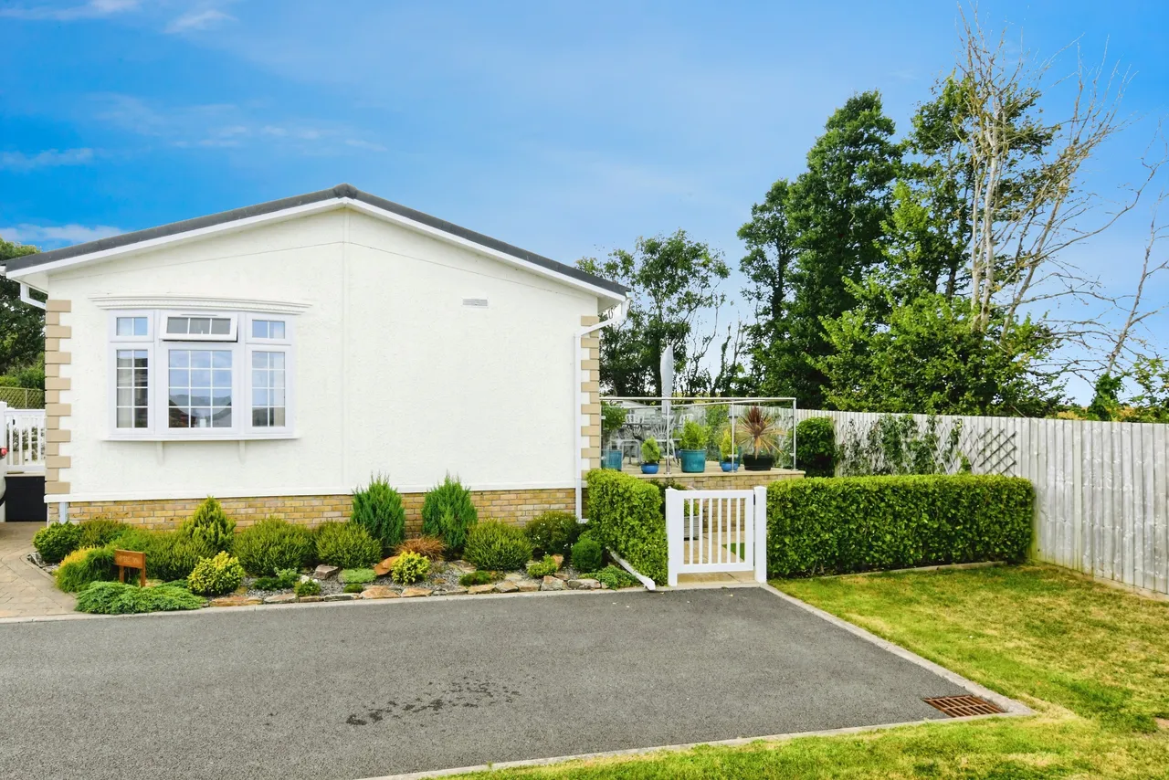 Meadowlands Court, Bude, EX23, photo 19